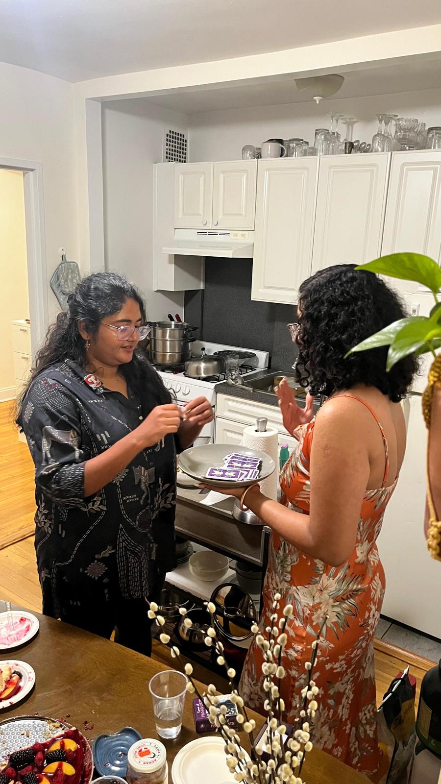 Mini conducting an in-person kitchen reading session